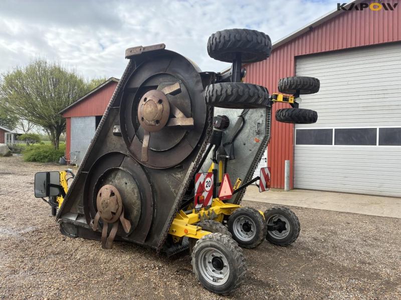 Bednar mulcher mm7000 mower 6