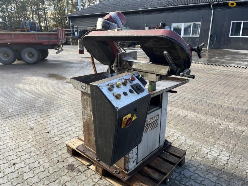 BEHRINGER SLB230G hacksaw with 6 meter roller table 3