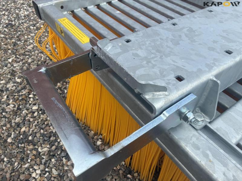 Bema 11 multiclean broom for pallet forks 17