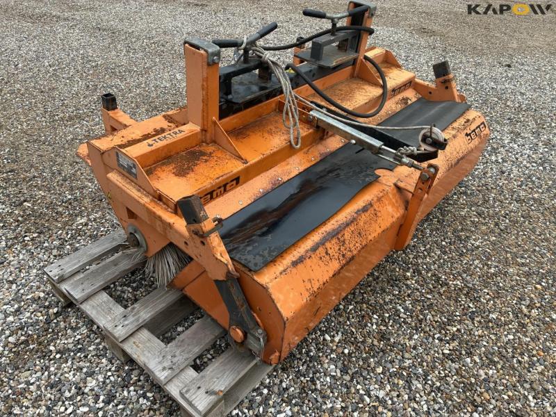 Bema 1550 Stacker hydraulic broom with collector 6