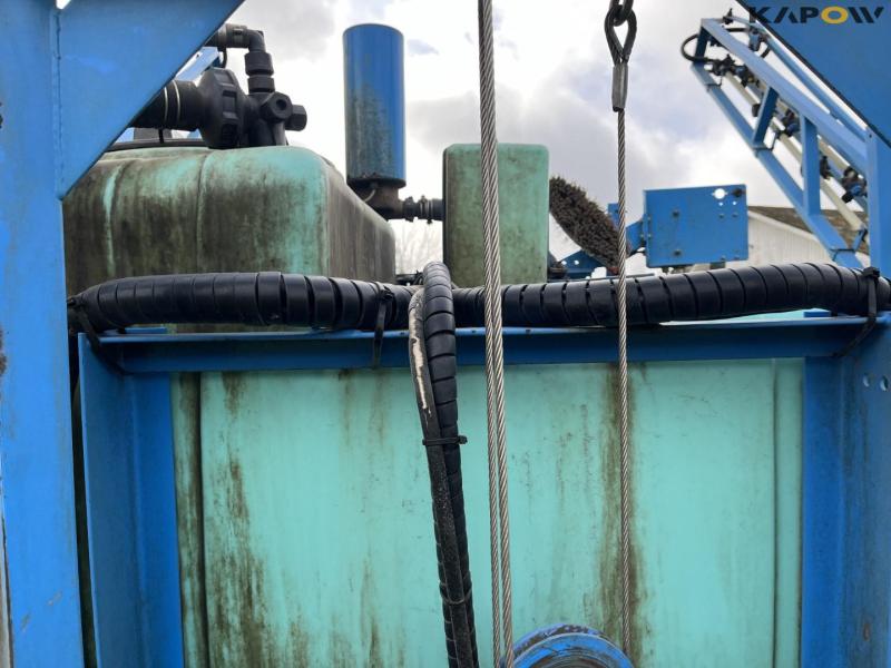 Berthoud 16 meter field sprayer 24