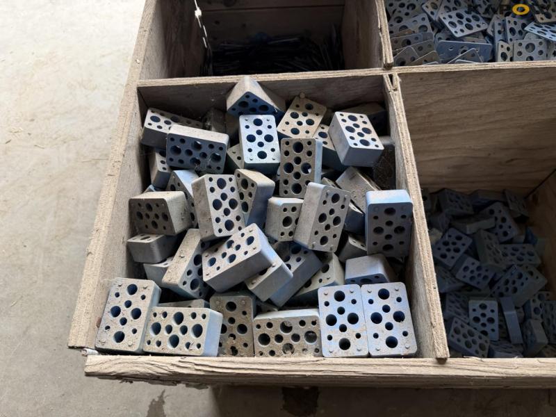 Concrete equipment 14