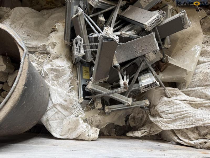 Concrete equipment 31