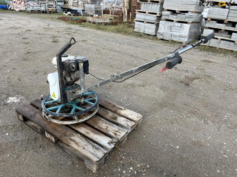 Concrete power trowel 7