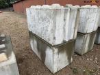 Concrete blocks - 8 pieces 9