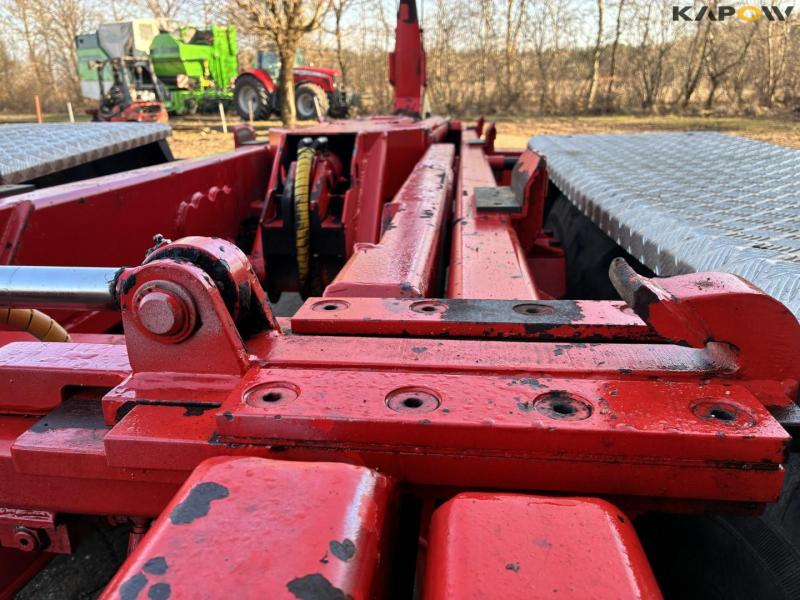 Bigab 20-24 hooklift truck 27