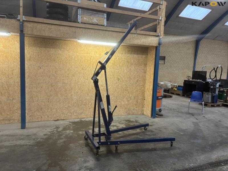 Biltema workshop crane 11