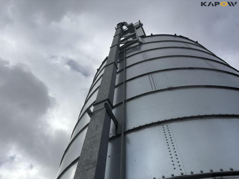 Bin 250 ton silo 2 pcs. with equipment 38