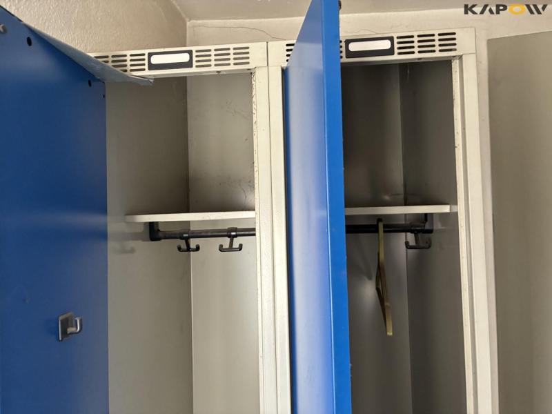 Blika changing rooms 11