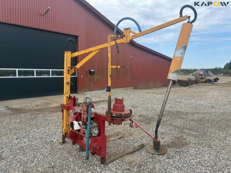 BM VAC 98 vacuum tile lifter with three-point suspension 1