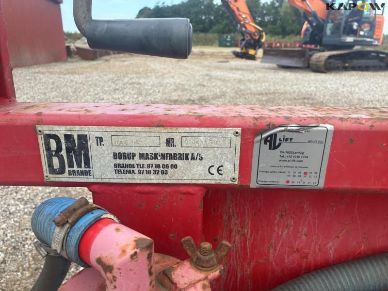 BM VAC 98 vacuum tile lifter with three-point suspension 9