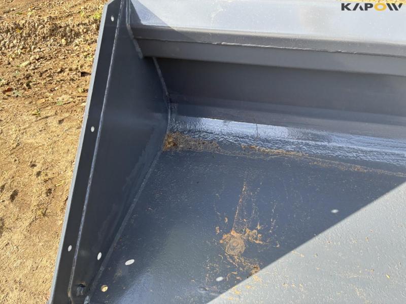 Bobcat earthmoving bucket 225cm 15
