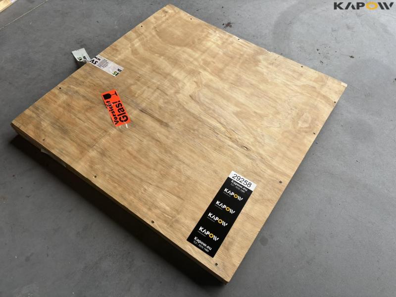 Bobcat Minigraver Door window - new 1