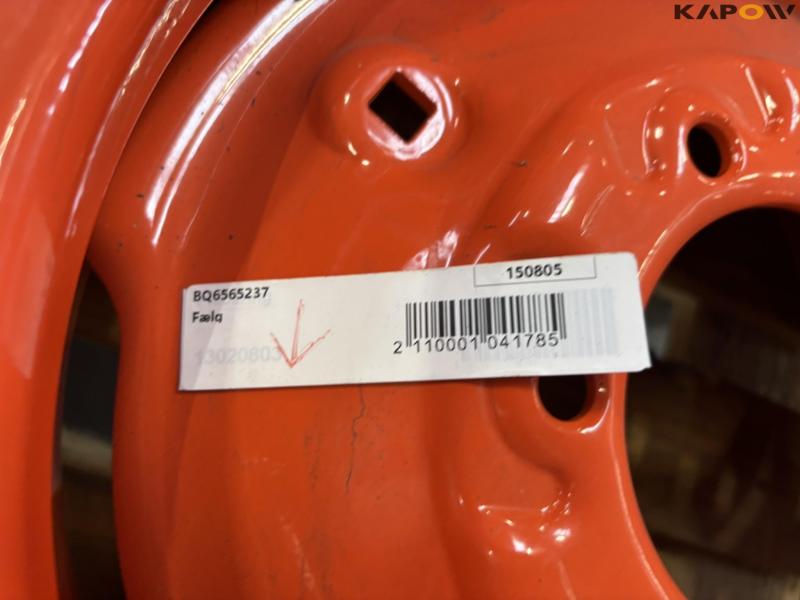 Bobcat spare parts various 19