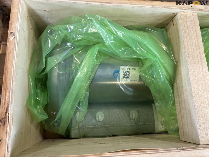 Bobcat SCR catalyst - D34 5