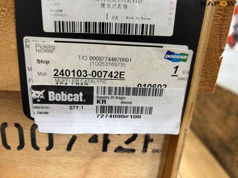 Bobcat SCR catalyst - D34 8
