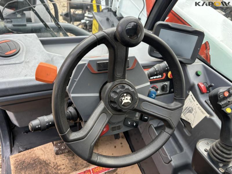 Bobcat TL 43.80HF telescopic loader 42