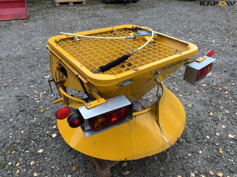 Bøgballe S2 salt spreader 7