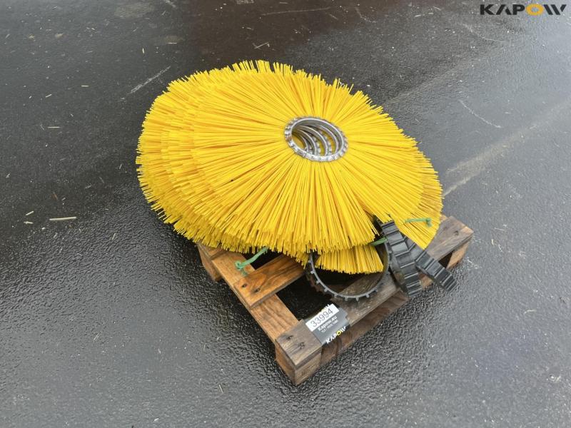 Brushes for brooms 3