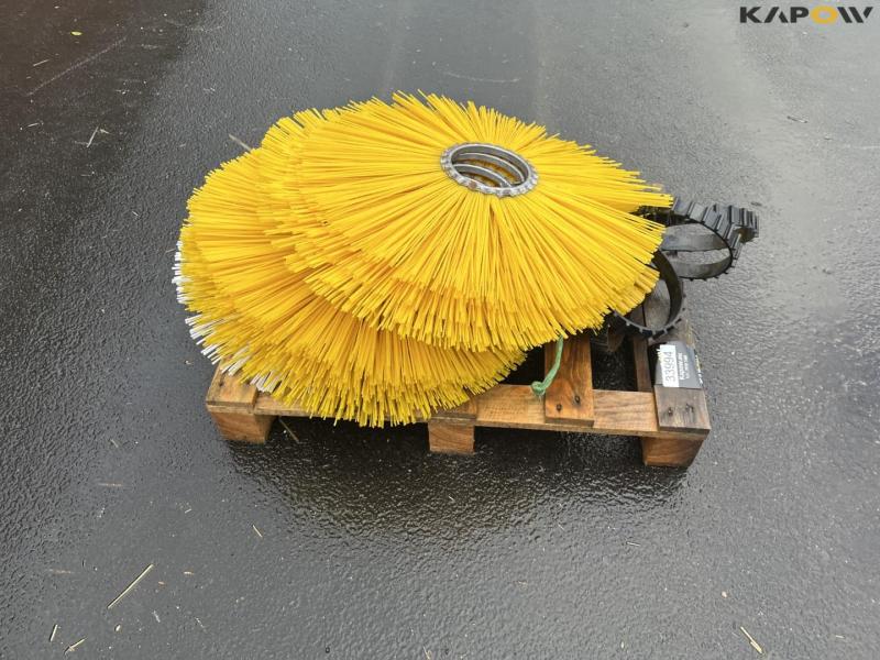 Brushes for brooms 4