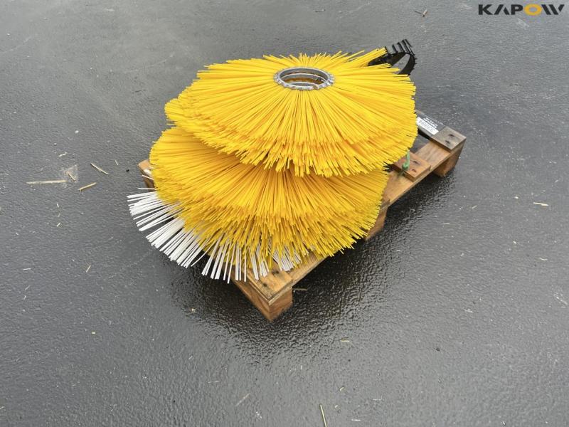 Brushes for brooms 5