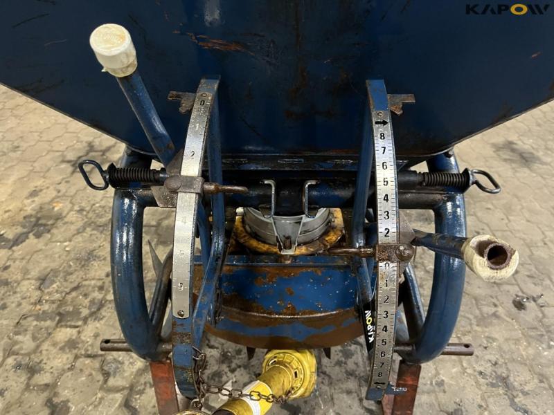 Bogballe B-700 fertilizer spreader 11