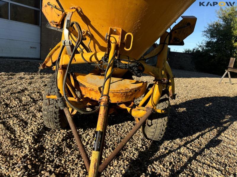 Bogballe FST 220 salt spreader 10