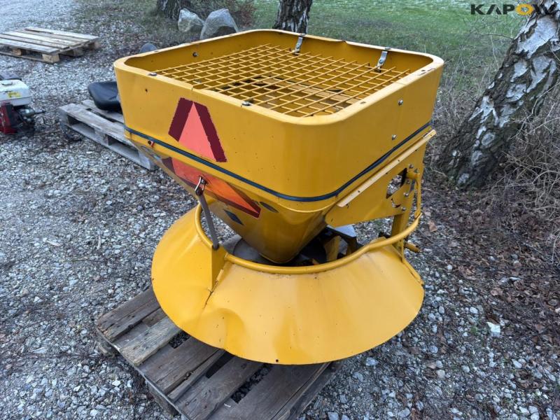 Bogballe S2 salt spreader 5