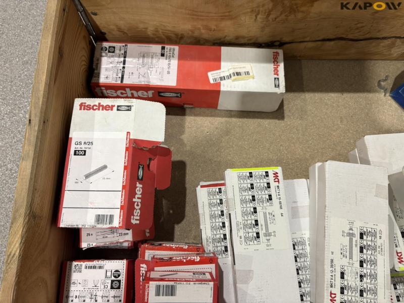 Bolts, screws equipment 4