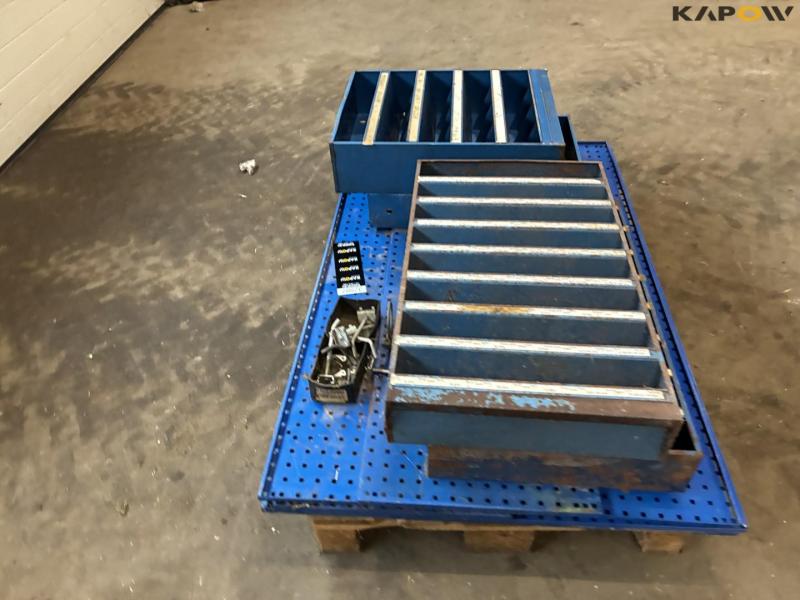 Bolt rack and workshop board 2