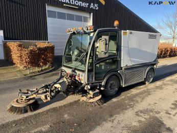 Boschung S3 sweeper/vacuum cleaner