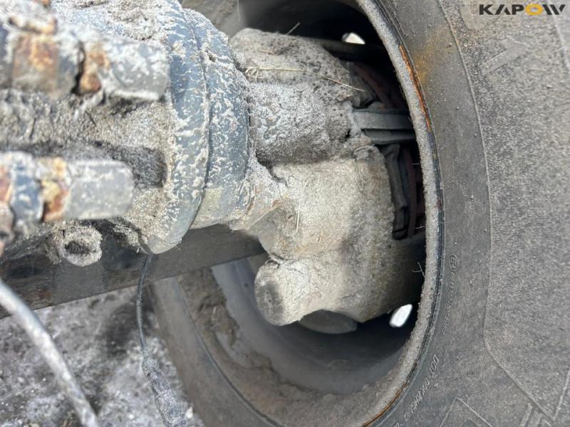 BPW axle with tires and rim 8