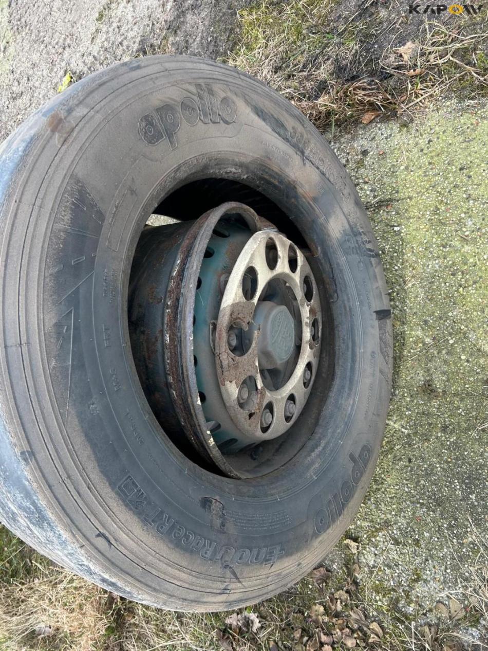 BPW axle with tires and rim 17