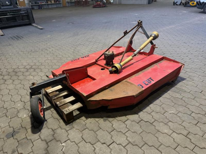 Three-point hitch 5