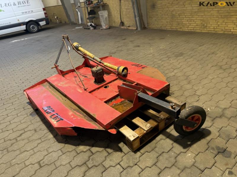 Three-point hitch 7