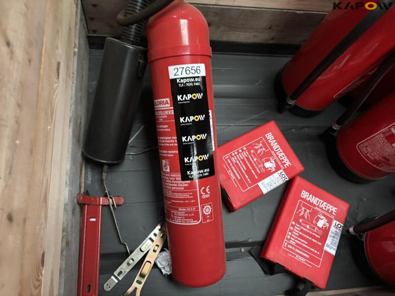 Fire extinguishers 5