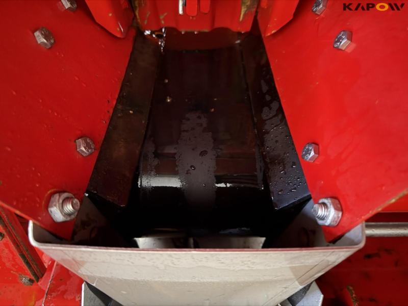 Bredal B2 fertilizer spreader 15