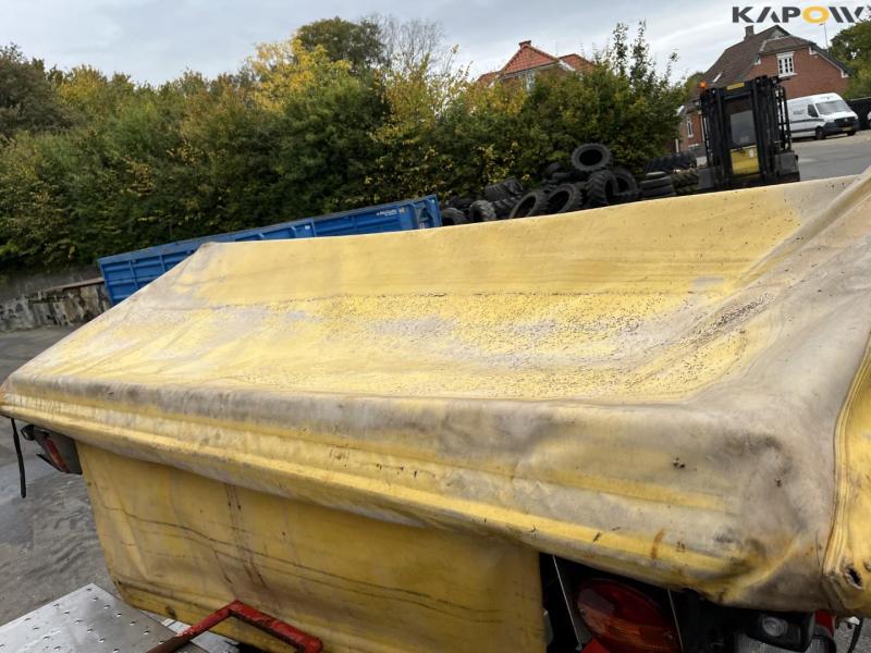 Bredal B2XL fertilizer spreader 22