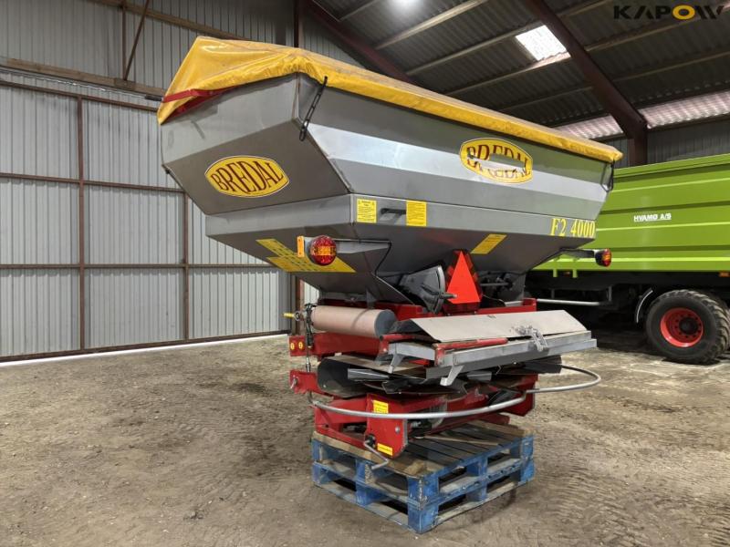 Bredal F2RF mounted fertilizer spreader 7
