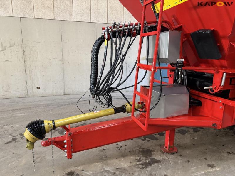 Bredal K165XES lime spreader 8