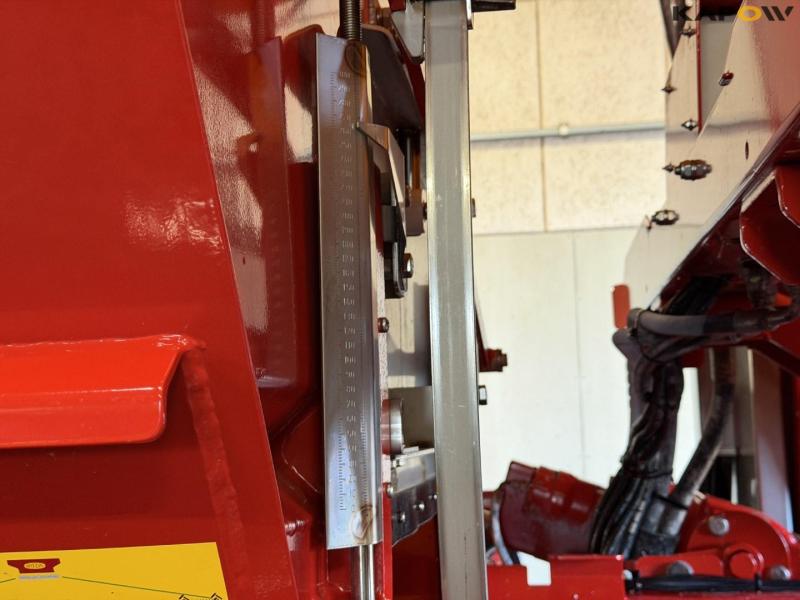 Bredal K165XES lime spreader 33