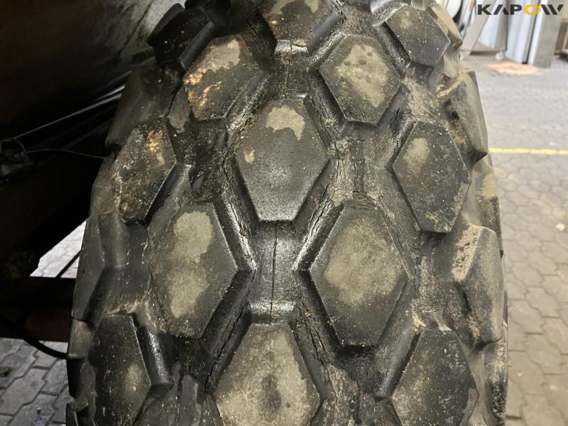 Bredal K45 lime spreader 21