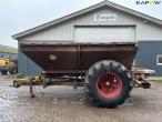 Bredal lime spreader 8