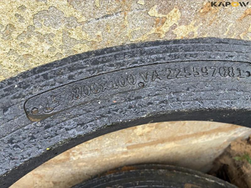 Plastic wells and grates 42