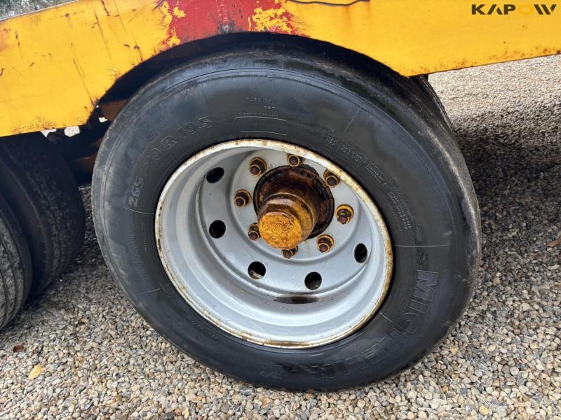 BS wagon block wagon 27