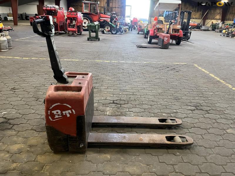 BT electric pallet truck 4