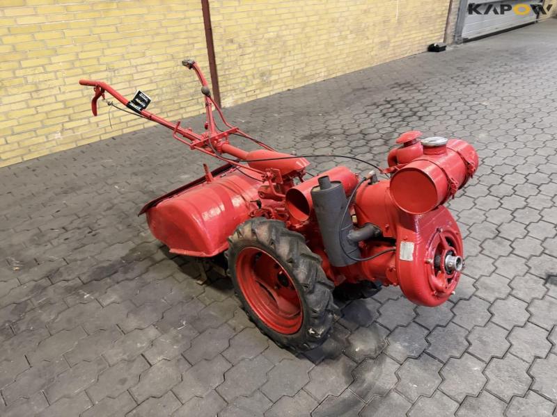 Bundgartz & Co. tool carrier with cutter 3