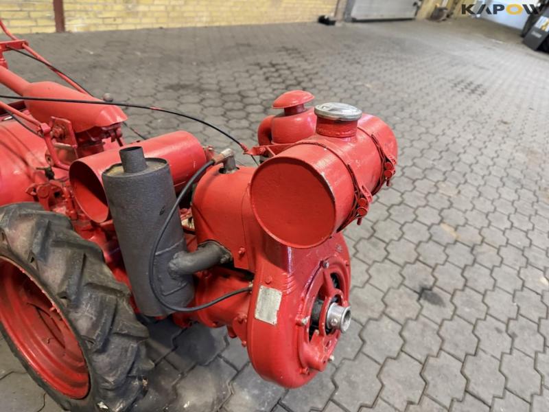 Bundgartz & Co. tool carrier with cutter 14