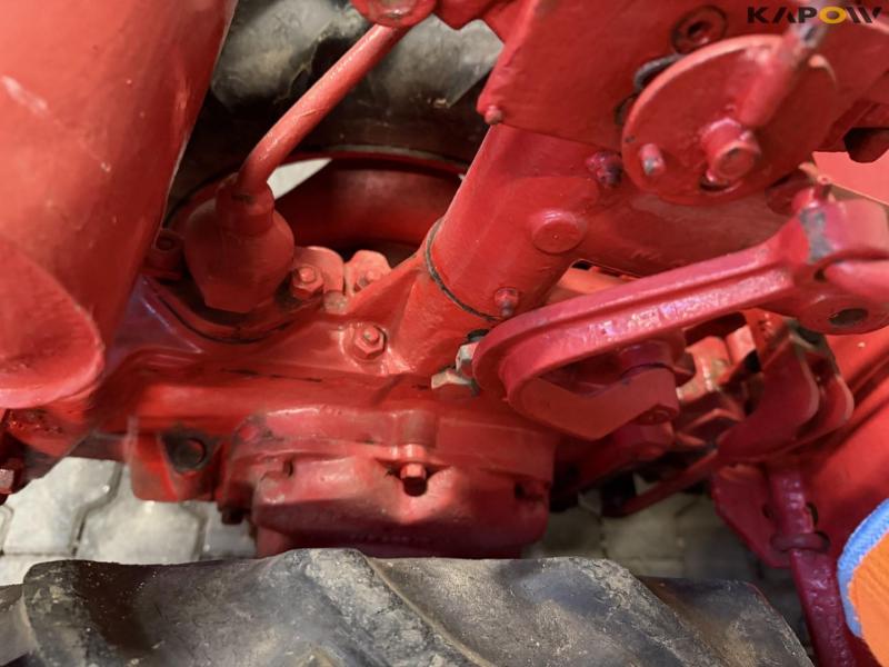 Bundgartz & Co. tool carrier with cutter 25