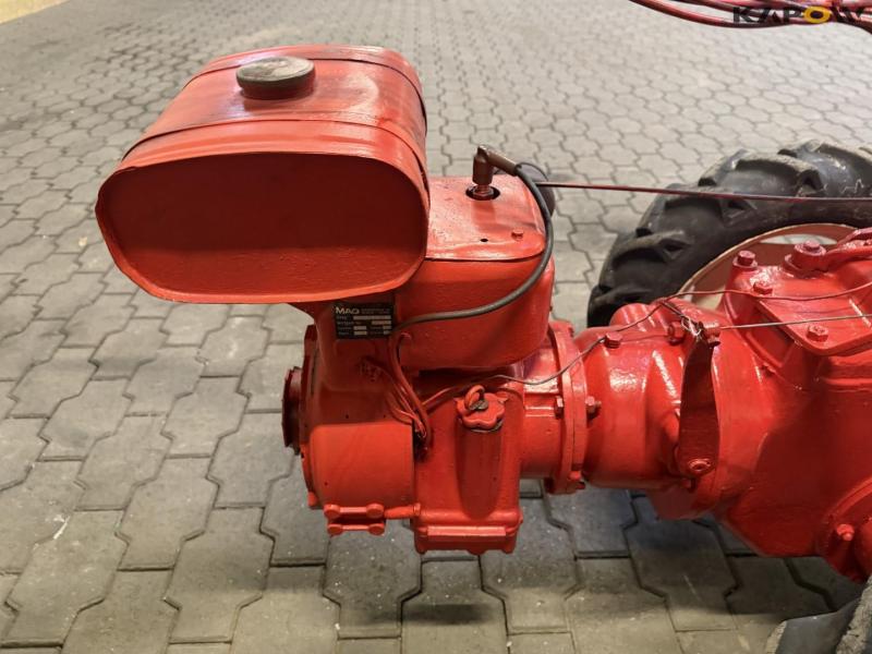 Bungartz tool carrier with snow thrower 29